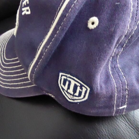 NHL Vancouver Canucks Old Time Hockey Cap One Size - Picture 2 of 8